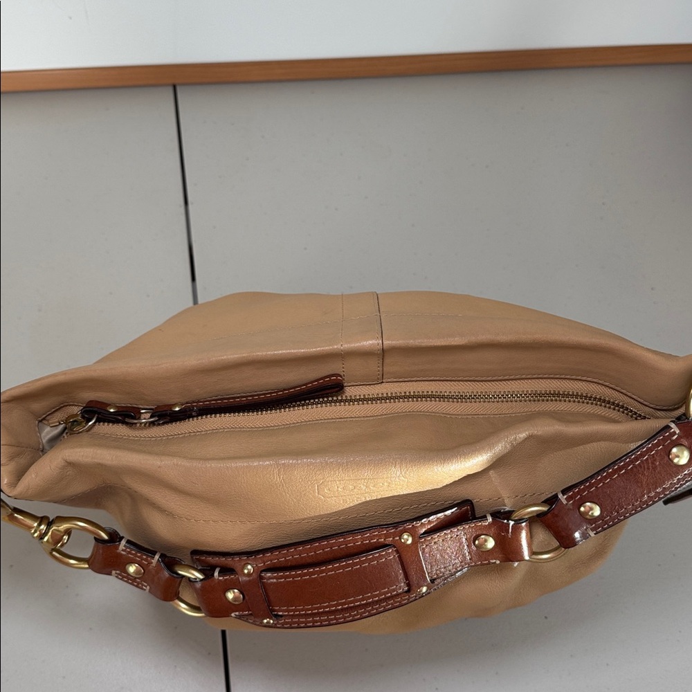 Coach Carly Large Hobo Bag Beige Leather Y2K Slouchy Shoulder Bag Vintage - Picture 7 of 15
